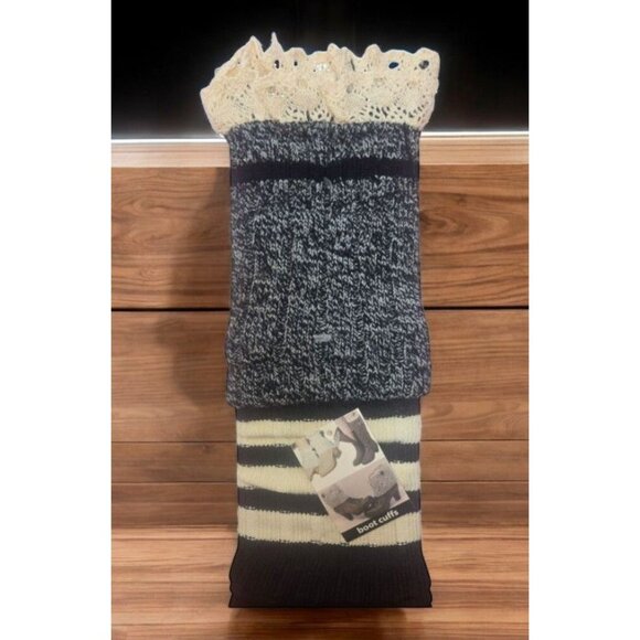 2 Pack Boot Cuffs With Lace Trim - Knit Design - Picture 1 of 5